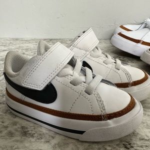 Toddler size 5 Nike Court Legacy in Like new condition, worn 5 times (maybe)